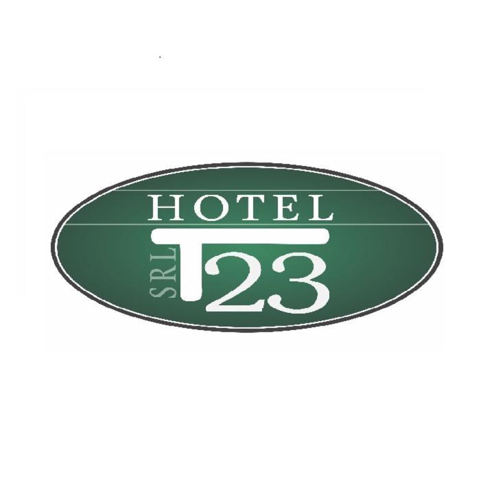 יאשי Hotel T23 מראה חיצוני תמונה